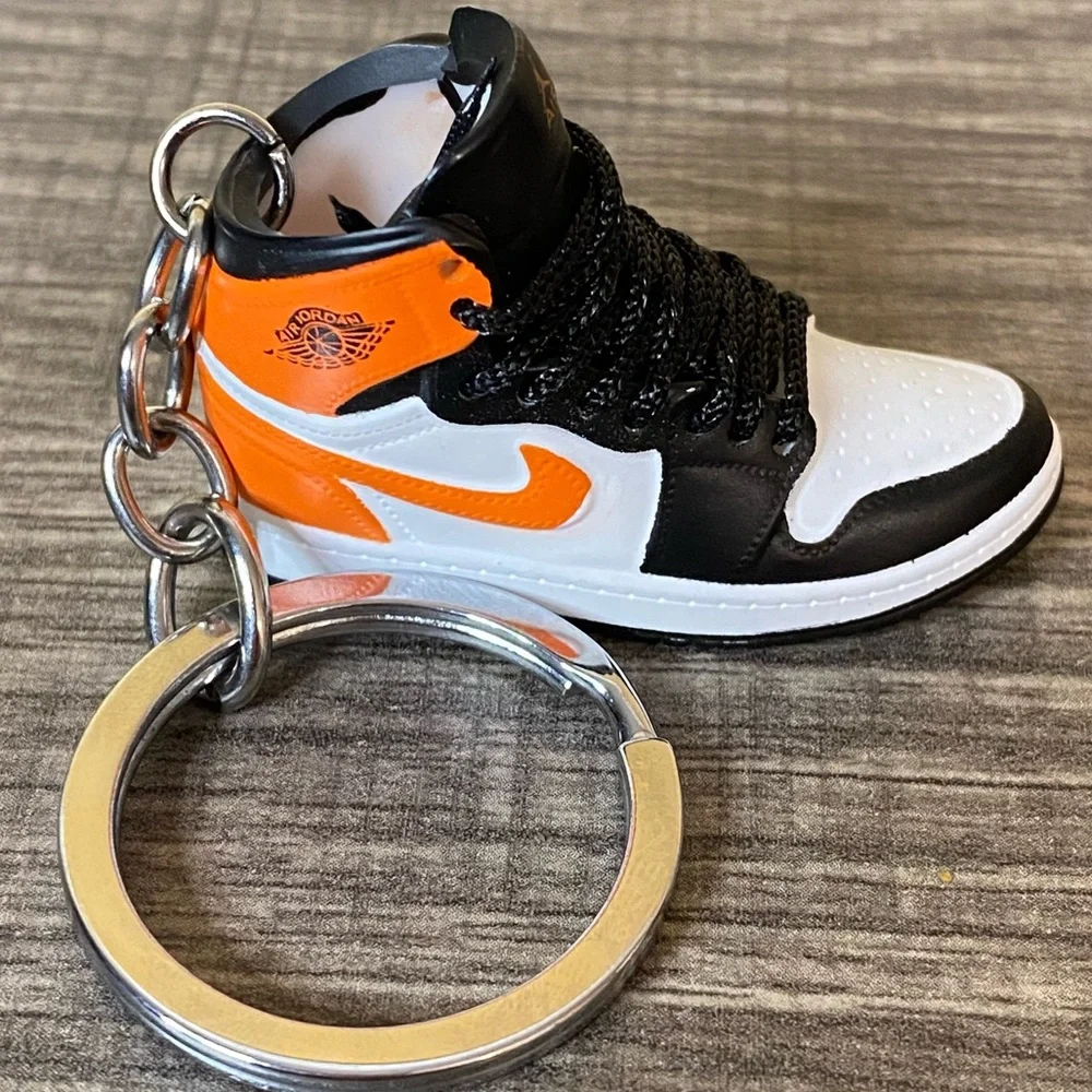 Sneaker Keychain Black White & Orange - Picture 1 of 6